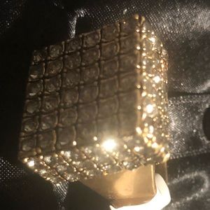 New beautiful lia Sophia statement ring size9